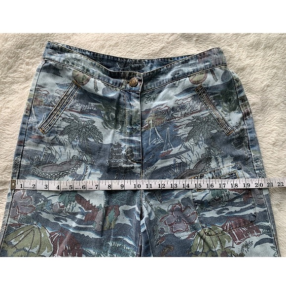 womens Chico’s straight-leg capris - Picture 5 of 8